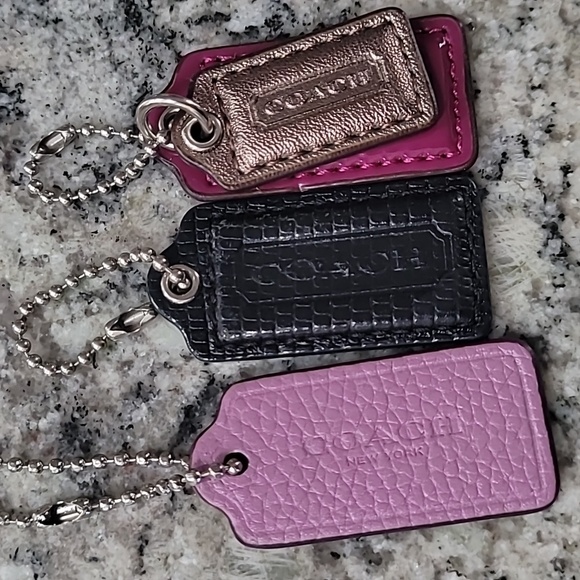 Coach Tag Set - Picture 1 of 12